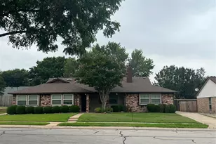 2313 Dalewood Ln, Bedford, TX 76022 - Photo 12