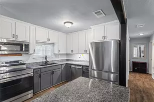 4403 Daugherty Ct, Granbury, TX 76049 - Photo 14