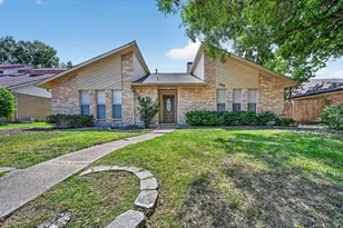 209 Glenwood Dr, Coppell, TX 75019 - Photo 1