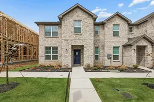 258 Territory Trl, Fort Worth, TX 76120 - Photo 2