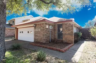 2426 Centaurus Dr, Garland, TX 75044 - Photo 4