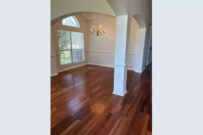 404 Belmont Court, Lewisville, TX 75067 - Photo 4