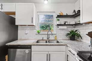 411 E Tucker Blvd, Arlington, TX 76010 - Photo 14