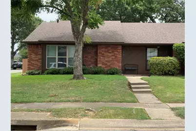 2316 Dalewood Lane, Bedford, TX 76022 - Photo 2