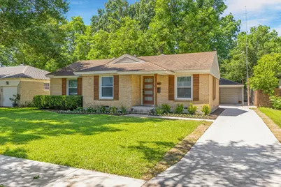 563 Hambrick Road, Dallas, TX 75218 - Photo 2