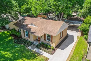 563 Hambrick Rd, Dallas, TX 75218 - Photo 36