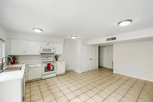 4117 Brookmoor Dr, Arlington, TX 76016 - Photo 6