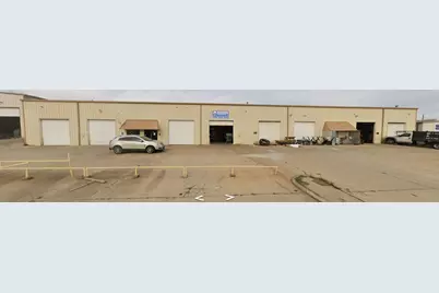 2350 Doreen Street, Grand Prairie, TX 75050 - Photo 2