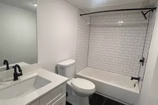 321 E 8th St, Dallas, TX 75203 - Photo 4