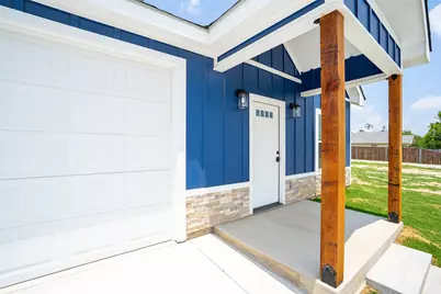 710 N Post Oak Street, Dublin, TX 76446 - Photo 2