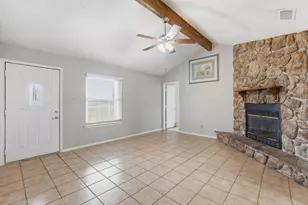 704 Land of Goshen Dr, Springtown, TX 76082 - Photo 14