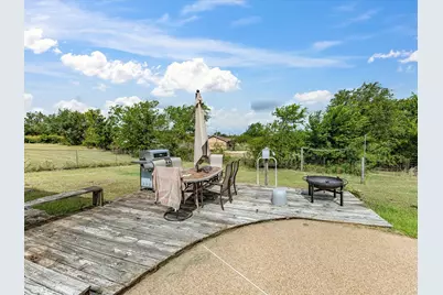 704 Land Of Goshen Drive, Springtown, TX 76082 - Photo 8