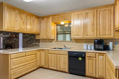 501 Moonlight Trail, Stephenville, TX 76401 - Photo 8