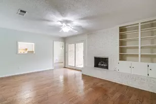 8520 Marys Creek Dr, Benbrook, TX 76116 - Photo 10