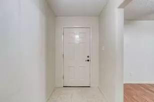 8520 Marys Creek Dr, Benbrook, TX 76116 - Photo 6