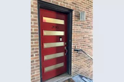 1320 May Street #206, Fort Worth, TX 76104 - Photo 2