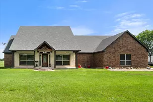 215 Northline Rd, Teague, TX 75860 - Photo 1