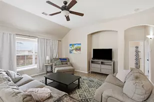 1218 Inglewood Dr, Mansfield, TX 76063 - Photo 6
