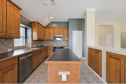 7913 Hosta Way, Fort Worth, TX 76123 - Photo 10
