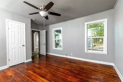 424 Wilshire Avenue, Azle, TX 76020 - Photo 24