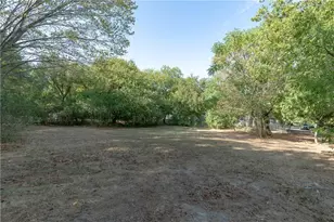 424 Wilshire Ave, Azle, TX 76020 - Photo 28