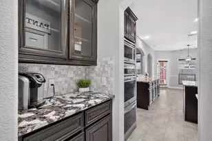 321 Vatican Hill Dr, Little Elm, TX 75068 - Photo 8