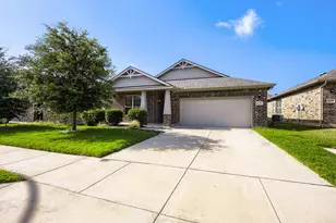 6225 Topsail Dr, Fort Worth, TX 76179 - Photo 2