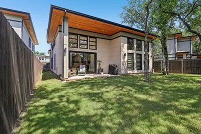 3075 Tall Oaks Court, Corinth, TX 76210 - Photo 14