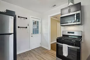 5610 Lyons Rd, Garland, TX 75043 - Photo 12
