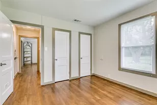 5610 Lyons Rd, Garland, TX 75043 - Photo 6