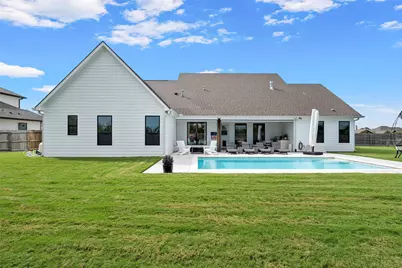 604 Lindsay Lane, Robinson, TX 76706 - Photo 32