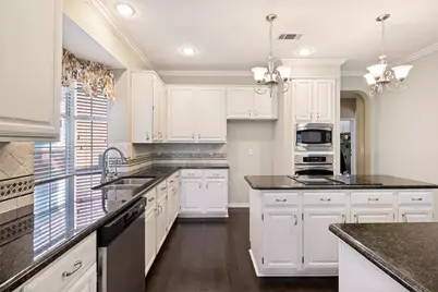 7529 Vineyard Trail, Garland, TX 75044 - Photo 8