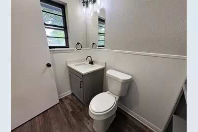 607 S Broad Street, Saint Jo, TX 76265 - Photo 6