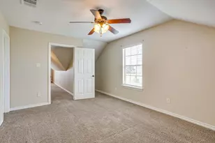 155 Cornerstone Ln, Springtown, TX 76082 - Photo 32