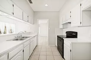 2408 Sherry St, Arlington, TX 76014 - Photo 12