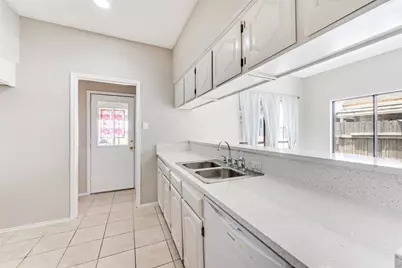2408 Sherry Street, Arlington, TX 76014 - Photo 10