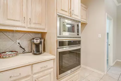 1100 Andromeda Way, Arlington, TX 76013 - Photo 6