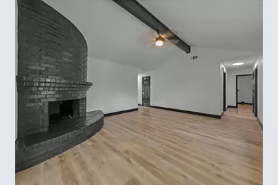 3950 Cypress Wood Court, Fort Worth, TX 76133 - Photo 10
