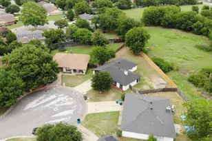 3950 Cypress Wood Ct, Fort Worth, TX 76133 - Photo 34