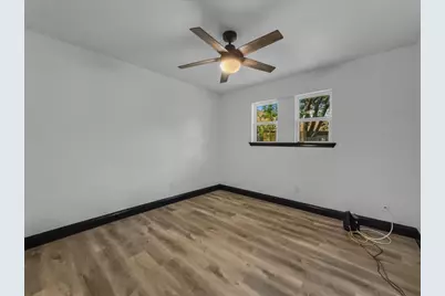 3950 Cypress Wood Court, Fort Worth, TX 76133 - Photo 16