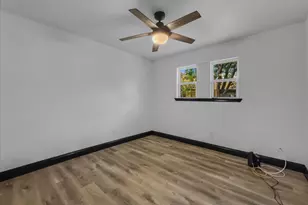 3950 Cypress Wood Ct, Fort Worth, TX 76133 - Photo 16