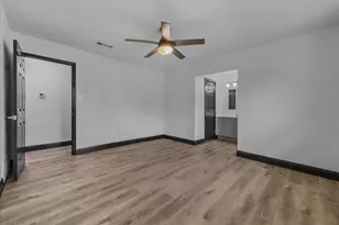3950 Cypress Wood Ct, Fort Worth, TX 76133 - Photo 20