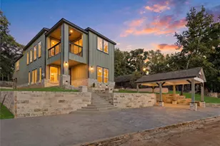 2150 Lakeview Dr, Mabank, TX 75156 - Photo 2