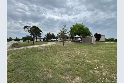 197 Private Road 4652, Rhome, TX 76078 - Photo 8