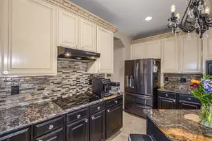 3807 Keystone Ct, Carrollton, TX 75007 - Photo 16