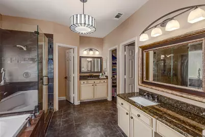 3807 Keystone Court, Carrollton, TX 75007 - Photo 20