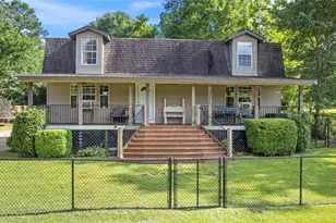 21900 N Cr 2127, Henderson, TX 75652 - Photo 1