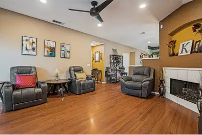 1717 Berkeley Drive, Glenn Heights, TX 75154 - Photo 6