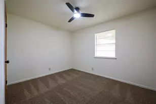 820 N Ave A, Springtown, TX 76082 - Photo 18
