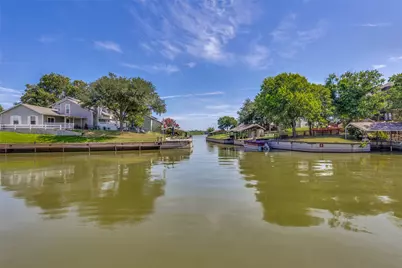 676 Harbor Drive, Azle, TX 76020 - Photo 32